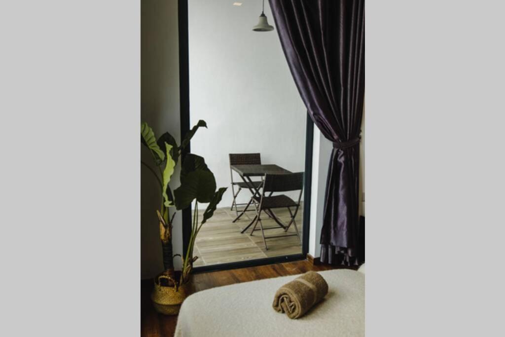 Jazz Suites 1 Vivacity Kuching Ngoại thất bức ảnh