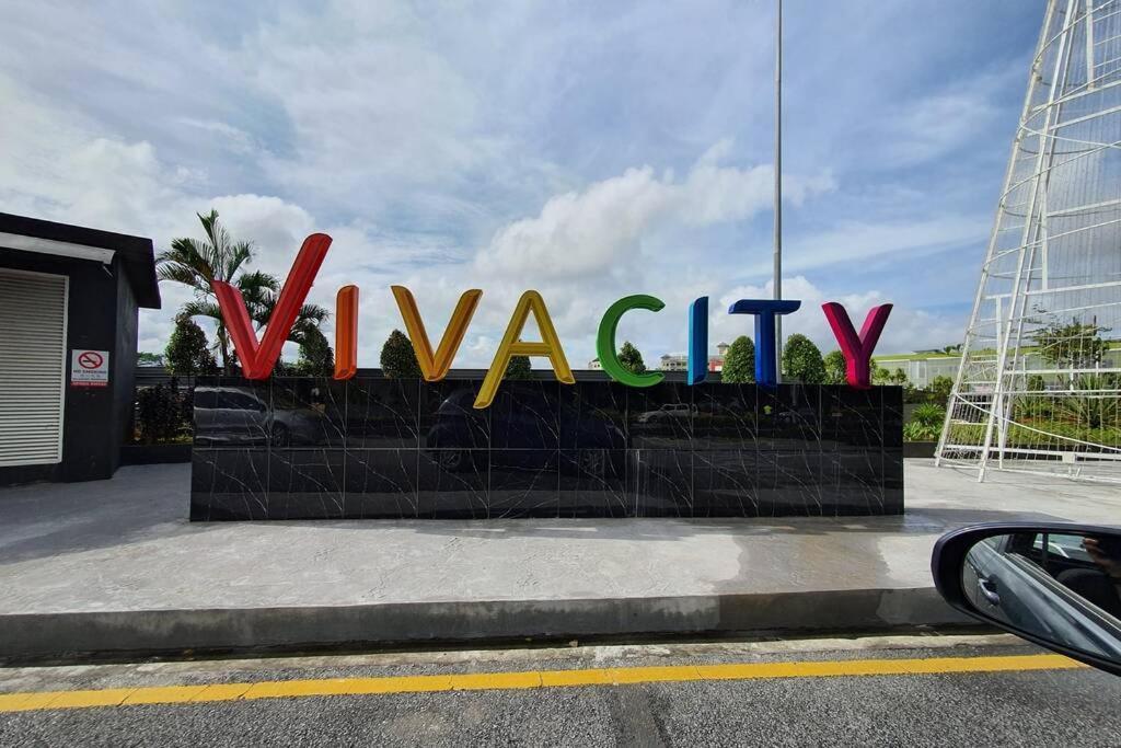 Jazz Suites 1 Vivacity Kuching Ngoại thất bức ảnh