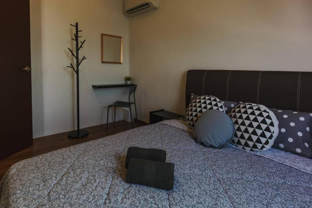 Jazz Suites 1 Vivacity Kuching Ngoại thất bức ảnh